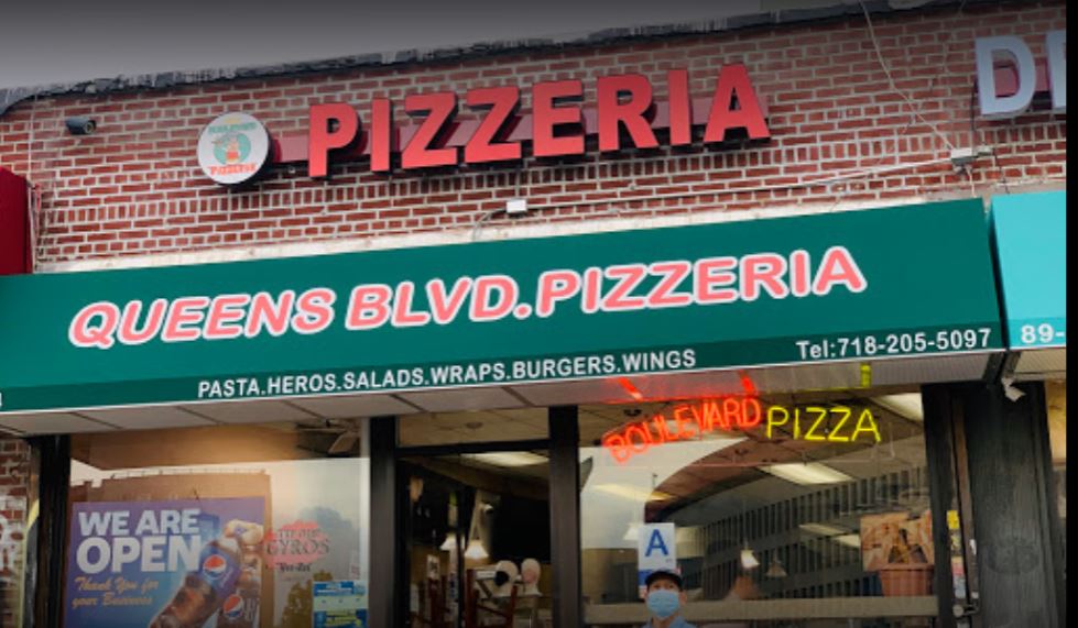 Queens Boulevard Pizzeria in Queens
